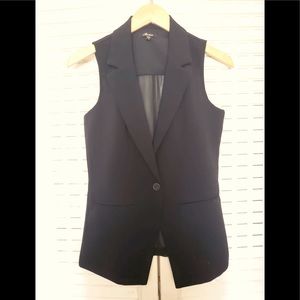 MONTEAu Sleeveless Open Front Fit and Flare Single Button Vest - Black/Small